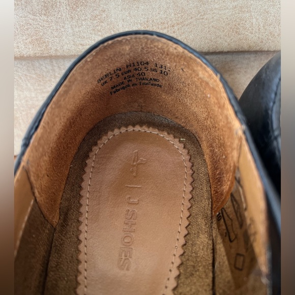 J. Shoes - Picture 9 of 10